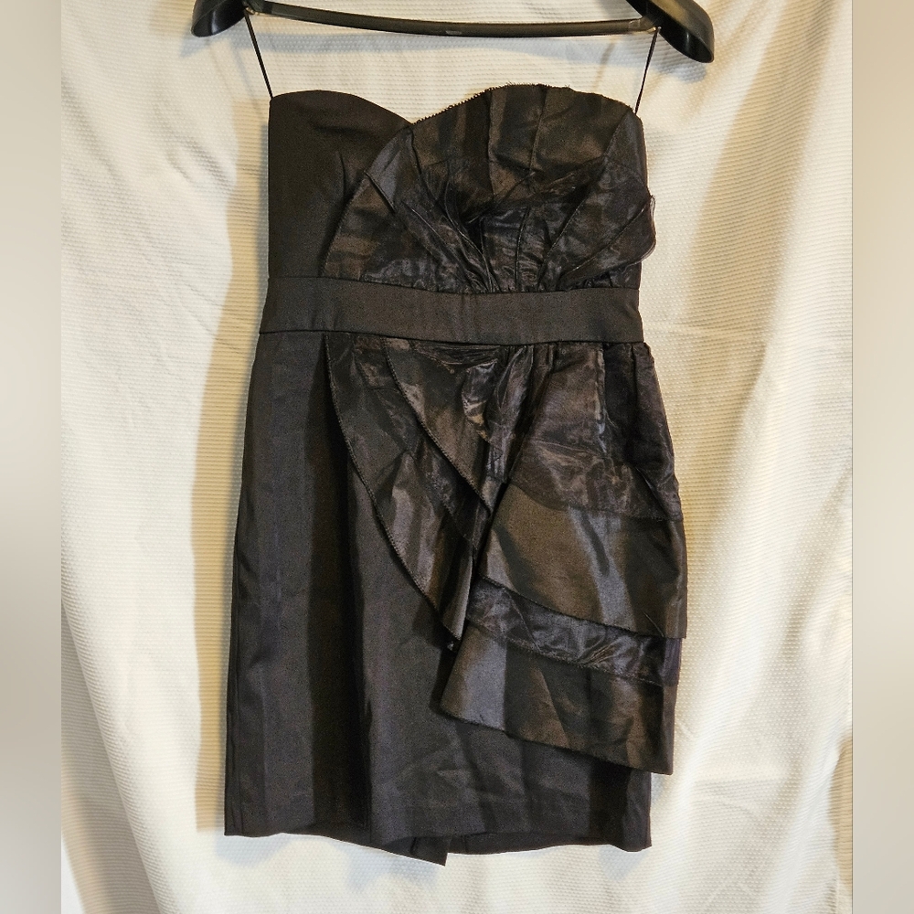 NWT C. Luce Strapless Black Cocktail Dress Layered Ruffle Front Women's Large